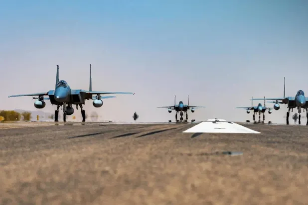 المقاتلات السعودية تصدت للمسيّرات الإيرانية بكفاءة عالية (وزارة الدفاع)
