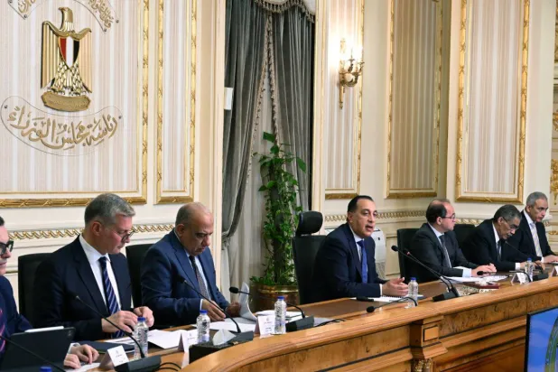 مدبولي خلال مؤتمر صحافي السبت لاستعرض مستجدات الحرب الإيرانية (مجلس الوزراء المصري)