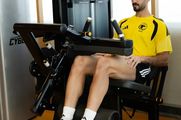 العقيدي حارس الأخضر خلال وجوده في النادي الصحي (المنتخب السعودي)