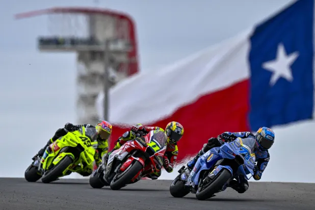 فابيو دي جيانانتونيو أول المنطلقين بـ«جائزة أميركا الكبرى» (رويترز)