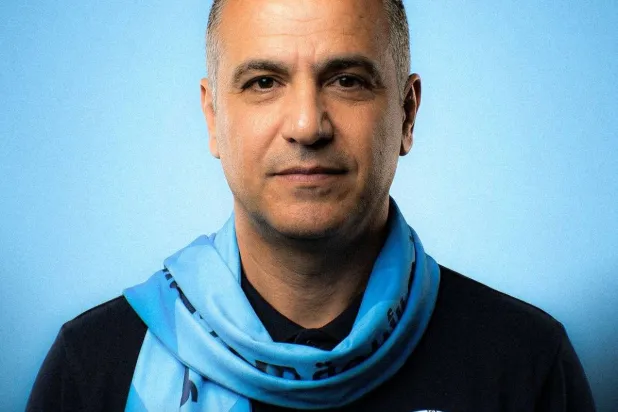 فتحي الجبال (موقع نادي الأخدود)