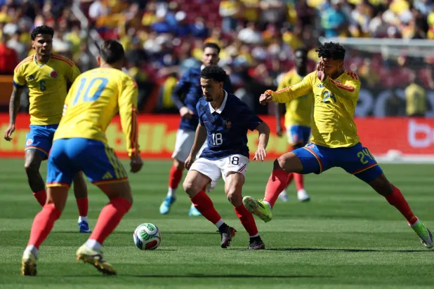 وارن زاير إيمري لاعب وسط باريس سان جيرمان بمواجهة كولومبيا (أ.ف.ب)