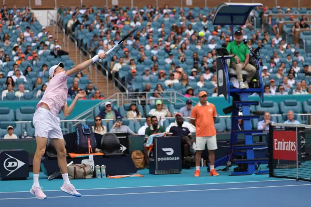 سينر خلال المواجهة (إ.ب.أ)