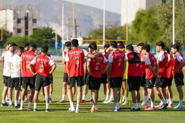 منتخب العراق خلال تدريباته الأحد (الاتحاد العراقي)