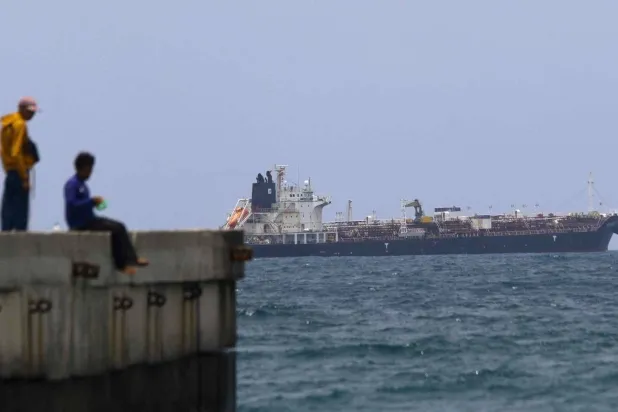 من المتوقع أن تُفرغ سفينة النفط الروسية حمولتها بميناء «ماتانزاس» في كوبا (رويترز)