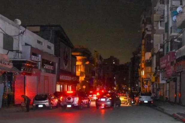 محال تجارية تغلق أبوابها تنفيذاً لخطة ترشيد استهلاك الطاقة في مصر (محافظة الإسكندرية)