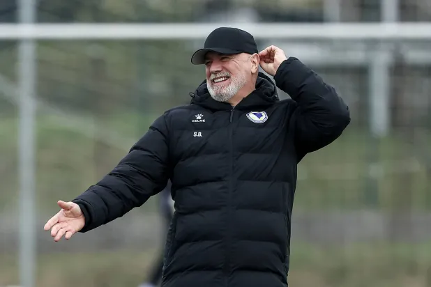 سيرجي بارباريز المدير الفني لمنتخب البوسنة والهرسك (أ.ب) 