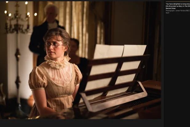 ماري بينيت صاحبة النظارات في مسلسل «الشقيقة الأخرى لعائلة بينيت» (بي بي سي- باد وولف)