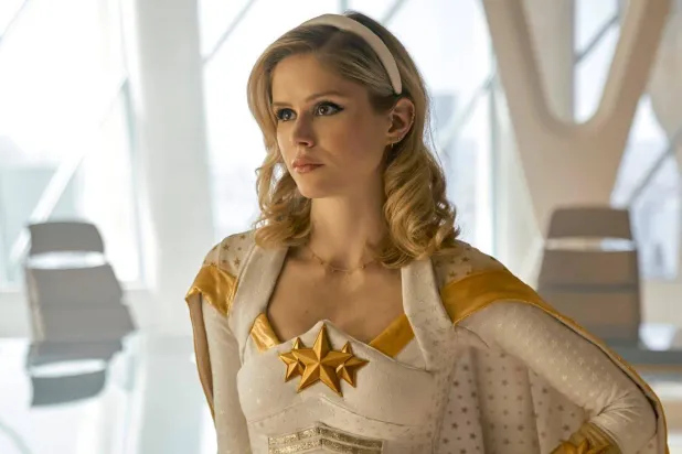 Erin Moriarty, The Boys'ta Annie January'yi (namı diğer Starlight) canlandırıyor (Prime Video)