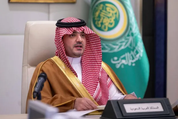 الأمير عبد العزيز بن سعود بن نايف خلال اجتماع مجلس وزراء الداخلية العرب (واس)