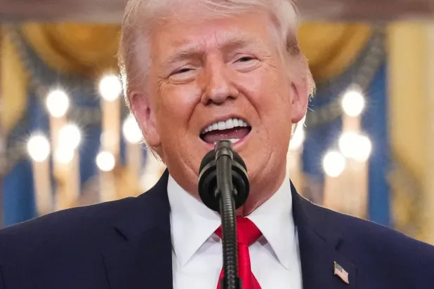 ABD Başkanı Donald Trump, Beyaz Saray'da İran hakkında bir konuştu (Reuters)