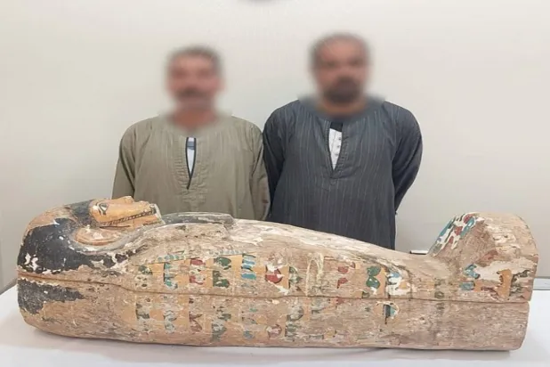 مصر: ضبط تابوت أثري نادر بسوهاج قبل الاتجار به