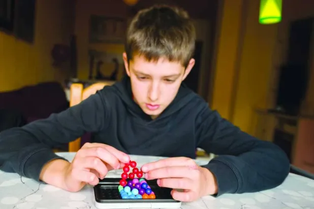 التوحد.. مفاهيم حديثة تعيد تعريفه