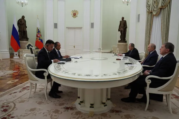 بوتين تحدث عن إنشاء «مركز لوجيستي للحبوب والطاقة» في مصر (الخارجية المصرية)