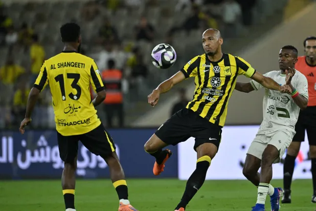 فابينيو لاعب الاتحاد (تصوير: علي خمج)