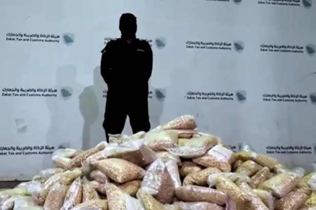 Söz konusu miktar, Cidde İslam Limanı üzerinden Suudi Arabistan'a gelen bir sevkiyatın içine gizlenmiş halde bulundu. (Gümrük)