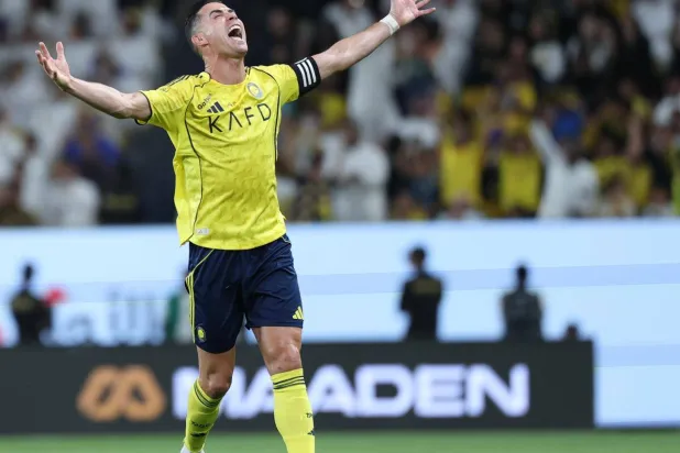 كريستيانو رونالدو يواصل مطاردة الرقم التاريخي (تصوير: عبد العزيز النومان)