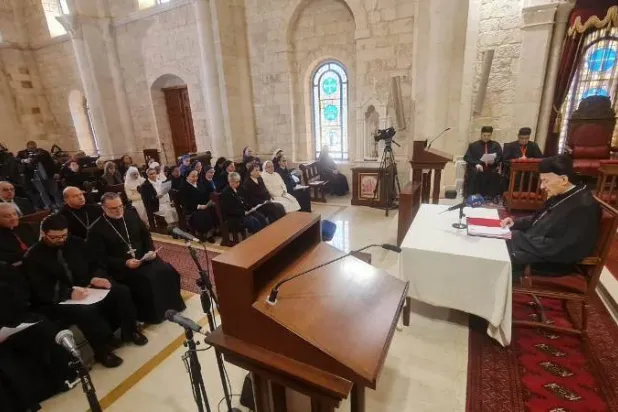 البطريرك الماروني بشارة الراعي يتلو رسالة عيد الفصح (الوكالة الوطنية للإعلام)