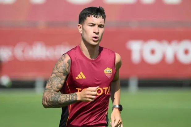 الأرجنتيني ماتياس سولي (نادي روما)