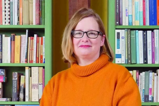 اقرأ كي تعيش