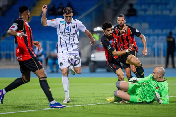 حمد الله سجل هدف التقدم الشبابي (نادي الشباب)