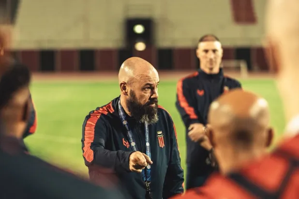 ماوريسيو دولاك مدرب فريق الرياض (نادي الرياض) 