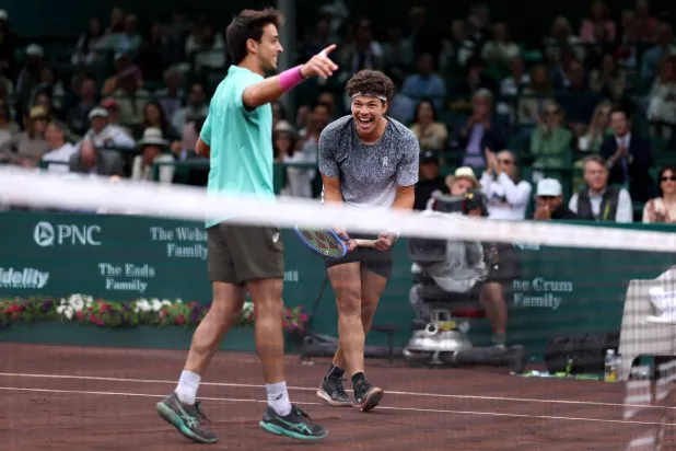 بن شيلتون (إ.ب.أ)