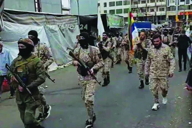 Suveyda’da Ulusal Muhafız üyelerinin askeri geçit töreni, 26 Eylül 2025 (sosyal medya)