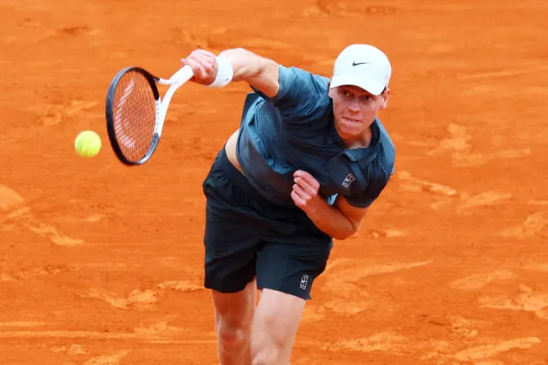 يانيك سينر (رويترز)