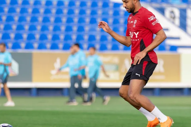 سالم الدوسري شارك في التدريبات الجماعية تمهيداً لعودته للمباريات عقب الإصابة (نادي الهلال)