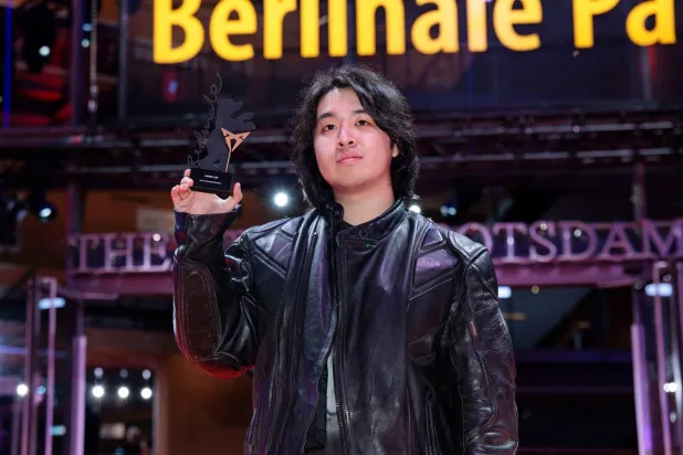 المخرج الصيني (إدارة مهرجان برلين)