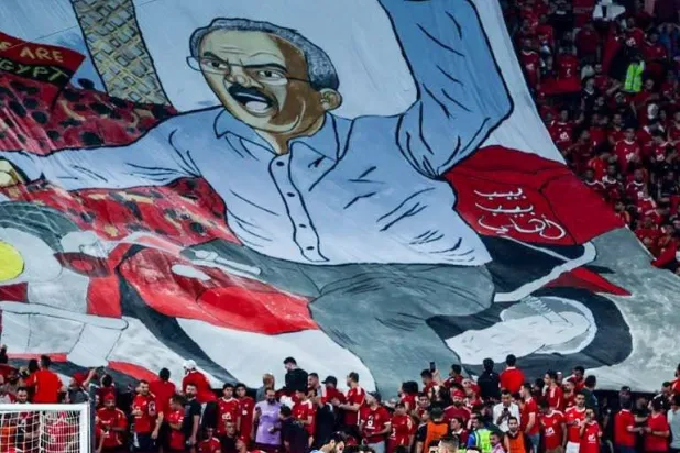 النقابة أكدت أن الإيقاف جاء بناء على تقرير المرصد الإعلامي وإدارة القيد والتصاريح (موقع النادي الأهلي)