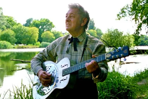 شاشة الناقد: 3 أفلام عن الفن والخوف من الوحدة و«الزومبيز»