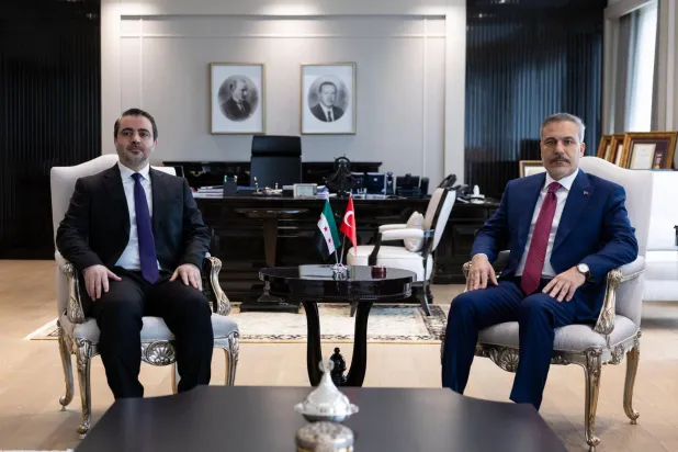 جانب من مباحثات وزيري الخارجية التركي هاكان فيدان والسوري أسعد الشيباني في أنقرة الخميس (الخارجية التركية)