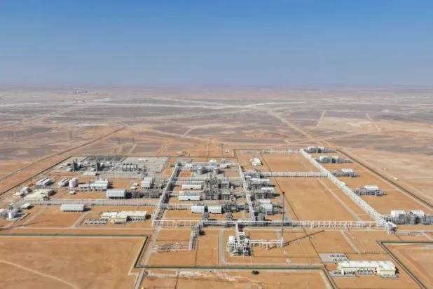 تتوزع مناطق الامتياز المطروحة على مناطق جغرافية واسعة (وكالة الأنباء العمانية)