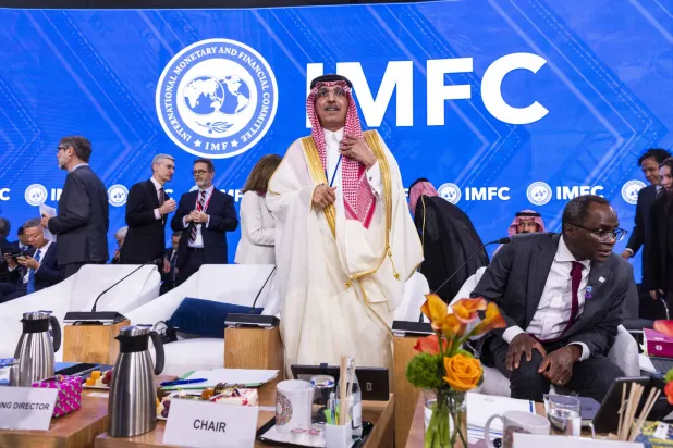 الجدعان مترئساً اجتماع اللجنة الدولية للشؤون النقدية والمالية في الصندوق خلال اجتماعات الخريف (صندوق النقد)