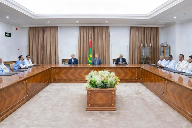 جانب من لقاء سابق بين الرئيس الموريتاني وائتلاف المعارضة في القصر الرئاسي (الرئاسة الموريتانية)