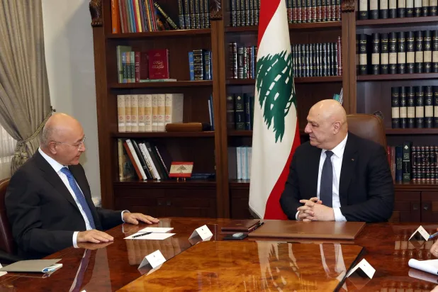 الرئيس اللبناني جوزيف عون مستقبلاً المفوض السامي للأمم المتحدة لشؤون اللاجئين الرئيس العراقي السابق برهم صالح (الرئاسة اللبنانية)