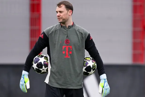 14 April 2026, Bavaria, Munich: Bayern Munich goalkeeper Manuel Neuer in action during a training session at the training facility on Saebener Strasse ahead of Wednesday's UEFA Champions League quarter-final second leg match against Real Madrid. (dpa)