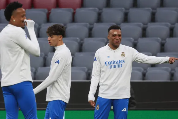 كيليان مبابي في تدريبات ريال مدريد (أ.ف.ب)