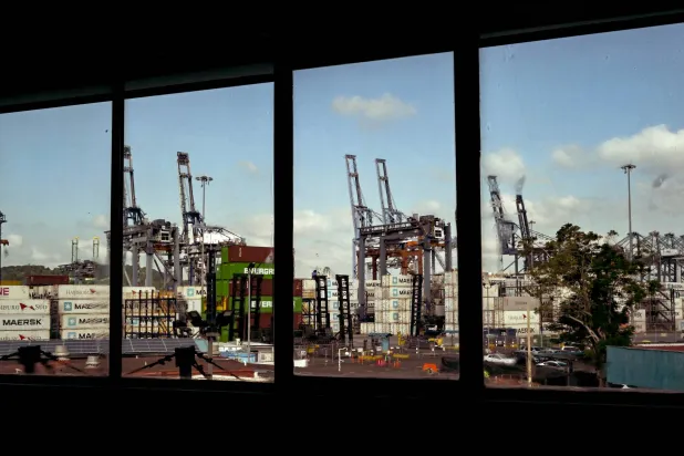 ميناء بالبوا في بنما (أ.ف.ب)