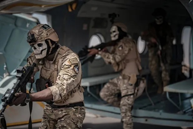 مستشار ترمب يتحدّث عن دور أكبر لليبيا في مكافحة الإرهاب