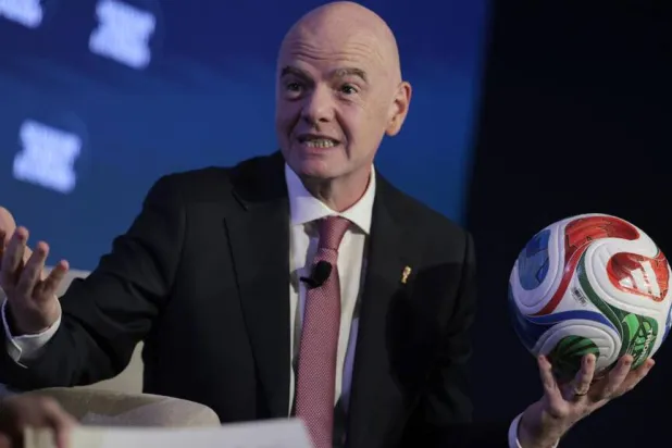 FIFA President Gianni Infantino attends an economic conference in Washington. Kent NISHIMURA / AFP
