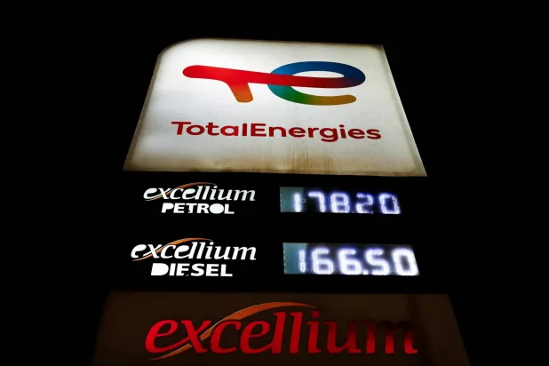 أسعار الوقود في محطة «توتال إنيرجيز» بنيروبي وسط ارتفاع التكاليف بسبب اضطرابات الحرب في إيران (رويترز)