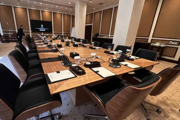 ABD-İran görüşmelerinin tarihi konusundaki belirsizlik sürürken Lübnan, İsrail ile temas iddialarını yalanladı