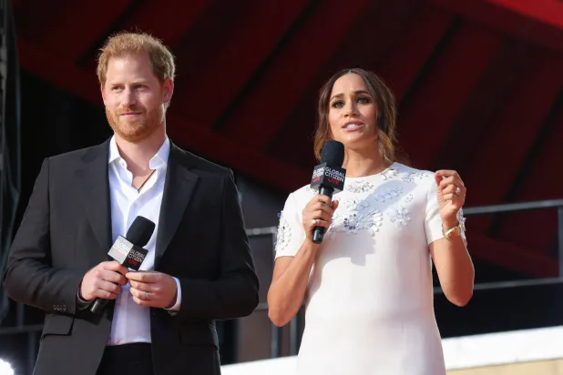 الأمير البريطاني هاري وزوجته ميغان ماركل (رويترز)
