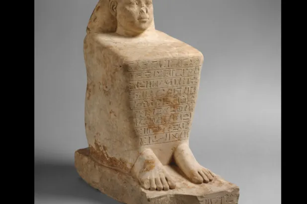 القطع المستردة تعود لعصور مختلفة (وزارة السياحة والآثار المصرية)