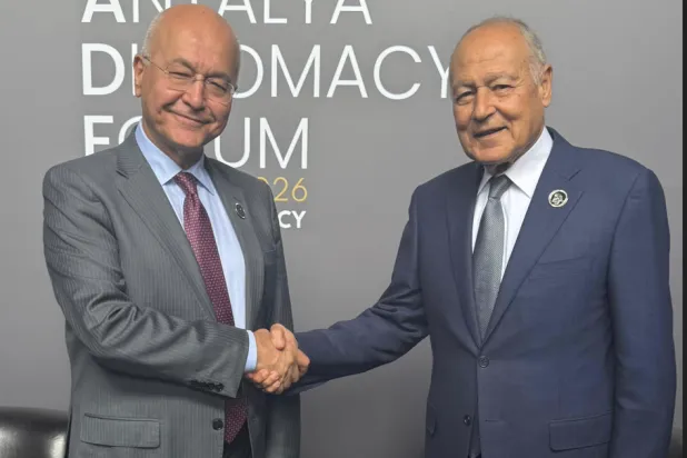 أبو الغيط يلتقي المفوض السامي لشؤون اللاجئين (جامعة الدول العربية)