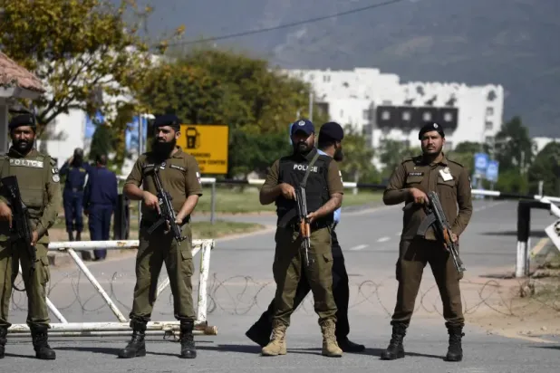 Müzakerelerde belirsizlik sürüyor: İran “sahada yeni kartlar” uyarısı yaptı