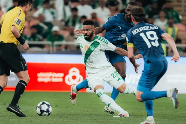 «الآسيوي» أوقع عقوبة الإيقاف والغرامة المالية على مجرشي الأهلي (موقع النادي الأهلي)